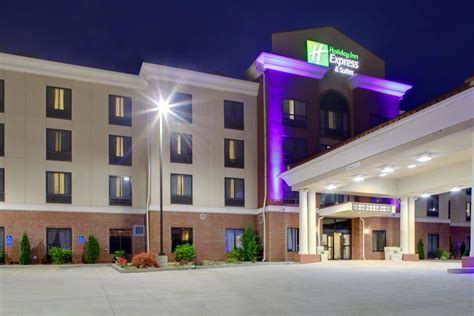 holiday inn express wv locations.
